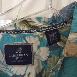 Caribbean Joe NWT men’s tropical floral shirt L